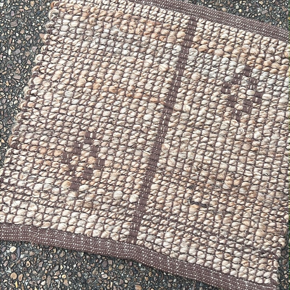 Woven Textured Rug Sample with Geometric Pattern - Picture 2 of 8